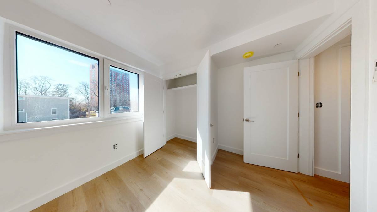 House for rent at 2837 Washington St #2, Roxbury, MA 02119