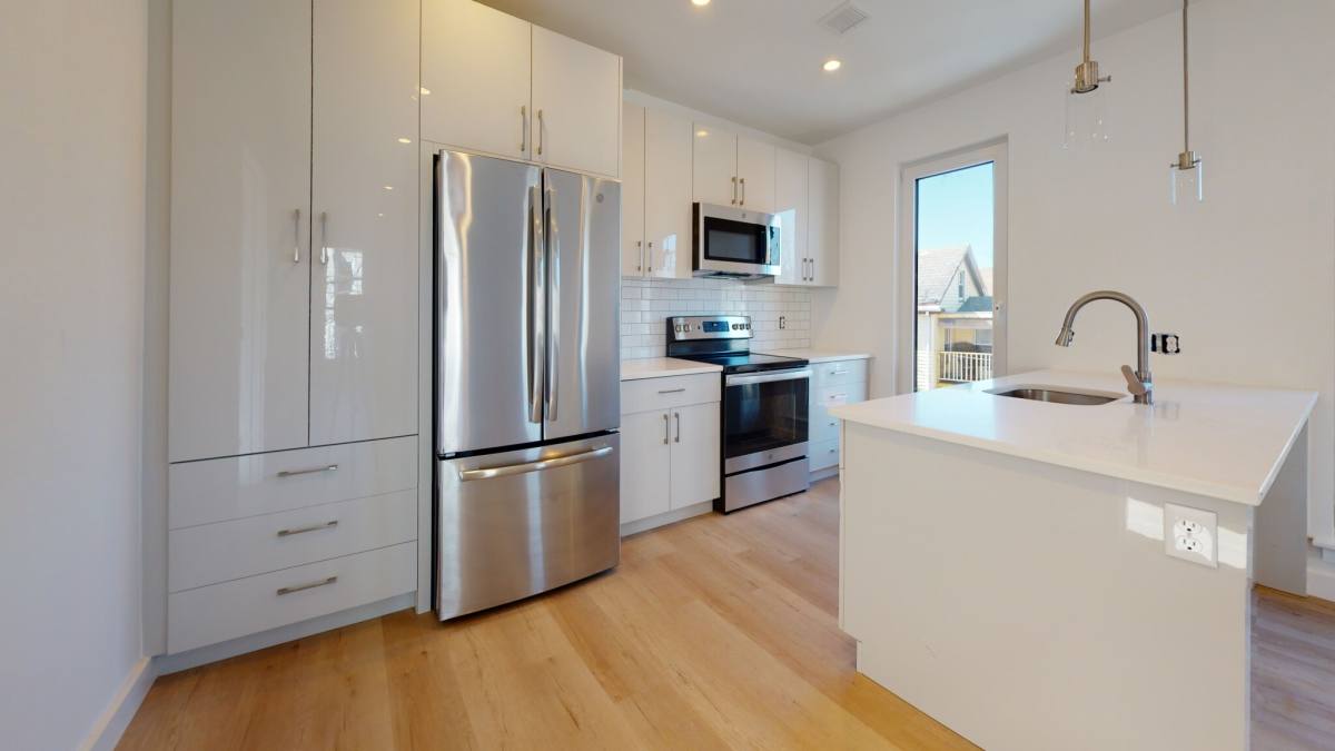 House for rent at 2837 Washington St #2, Roxbury, MA 02119