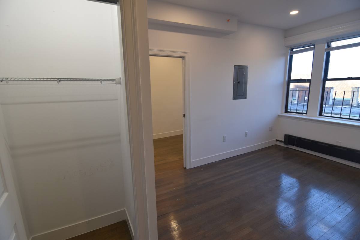 Apartment for rent at 11 Queensberry St #19, Boston, MA 02115