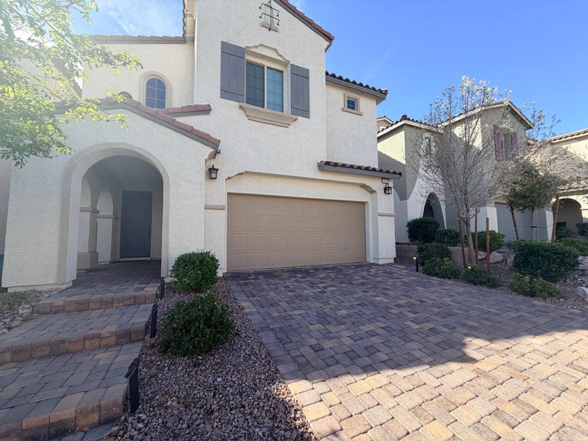 House for rent at 10025 Desert Bighorn, Las Vegas, NV 89166
