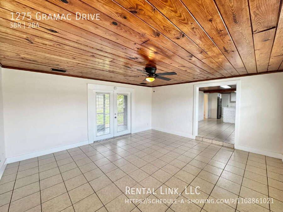 House for rent at 1275 Gramac Dr, North Fort Myers, FL 33917