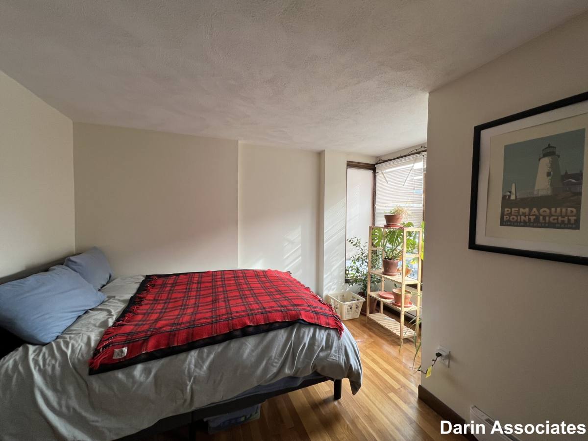 Apartment for rent at 267 Main #2A, Charlestown, MA 02129