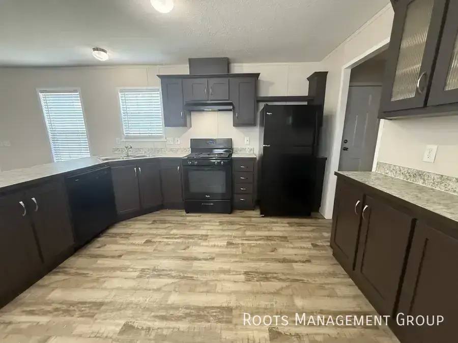 Apartment for rent at 10016 Joan Dr #103, Montrose, MI 48457