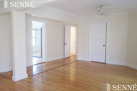 Apartment for rent at 34 Ash St #303, Cambridge, MA 02138