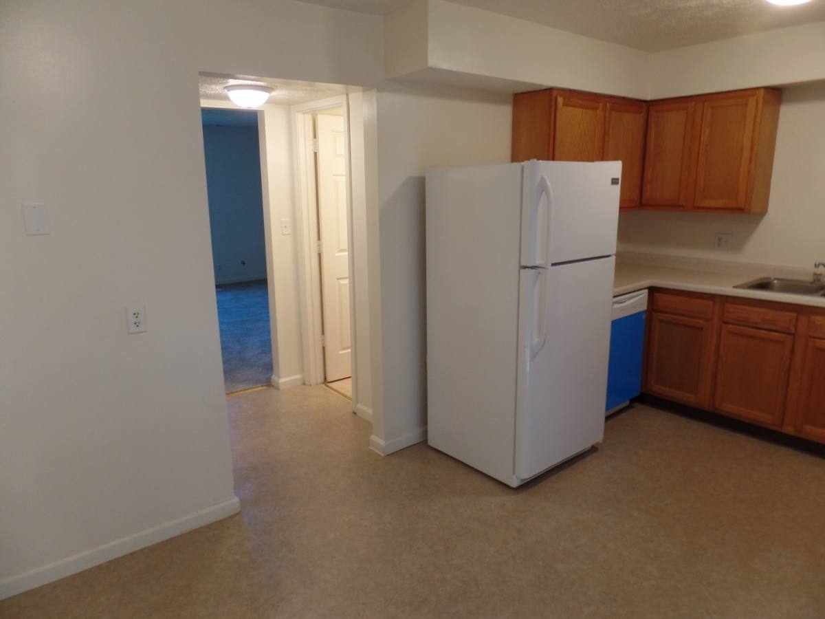 Apartment for rent at 1600 Williamsburg Court, Martinsville, IN 46151