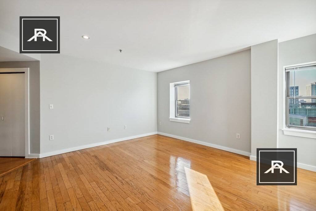 Apartment for rent at 532 Commonwealth Ave #7D, Boston, MA 02215