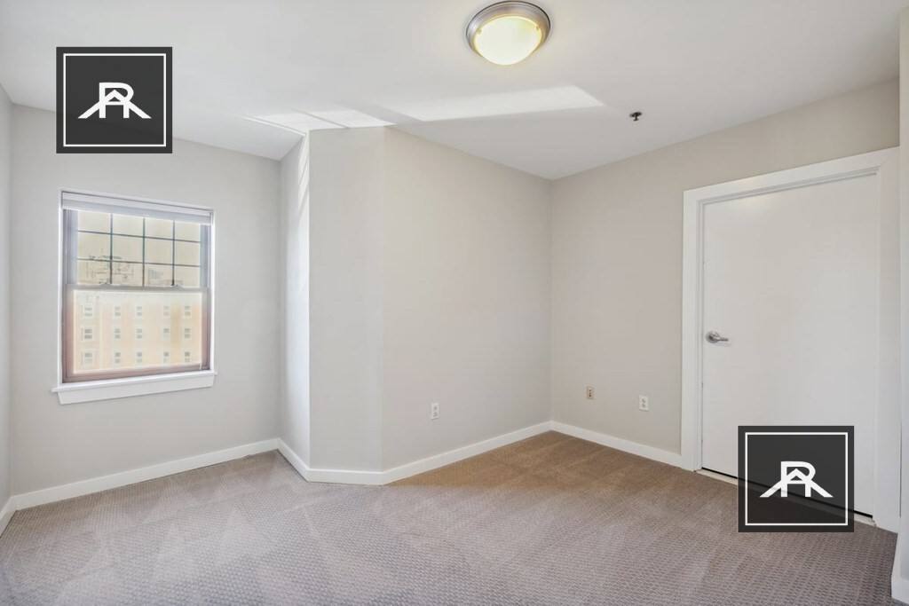 Apartment for rent at 532 Commonwealth Ave #7D, Boston, MA 02215