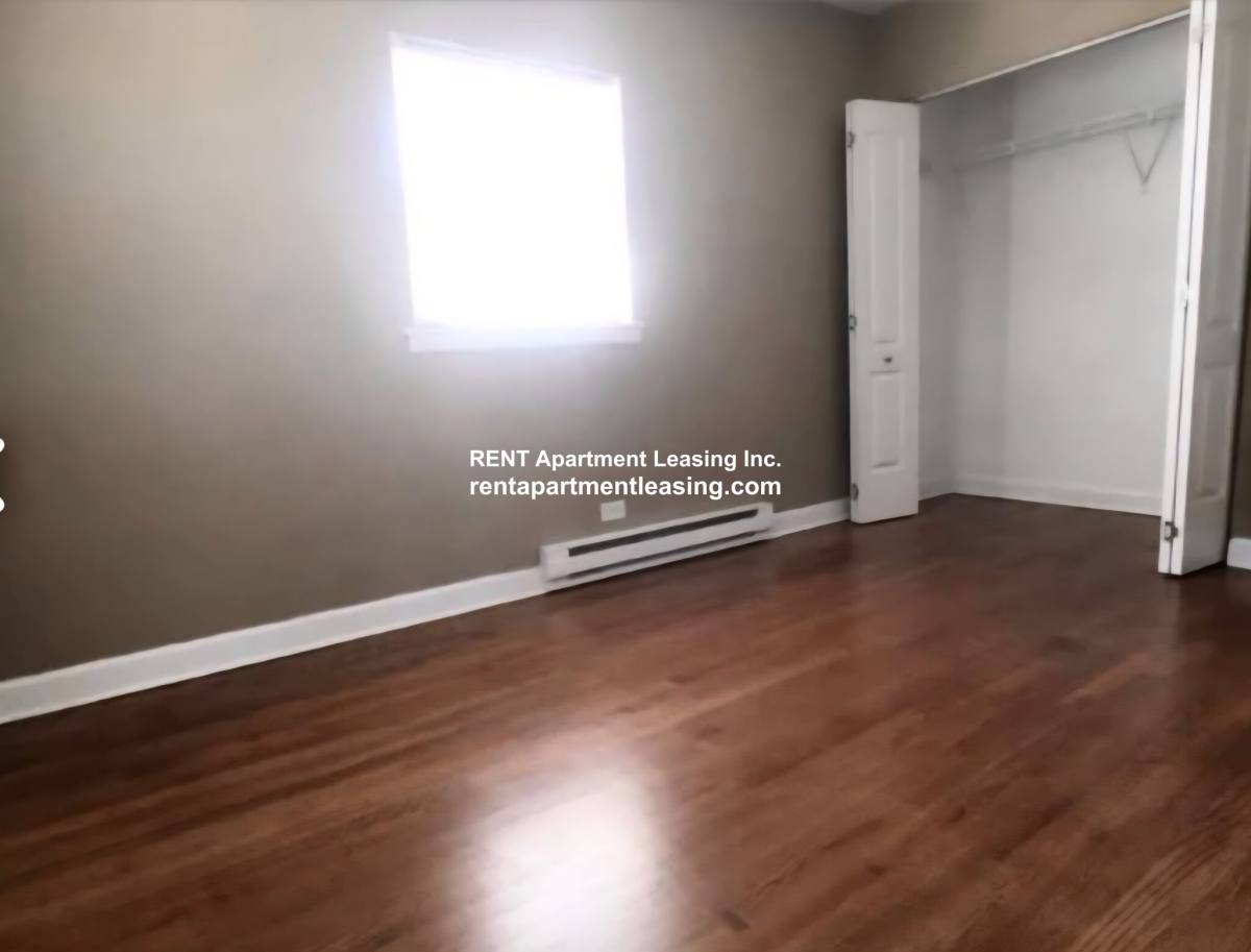 Apartment for rent at 7626 N Milwaukee Ave #1A, Niles, IL 60714