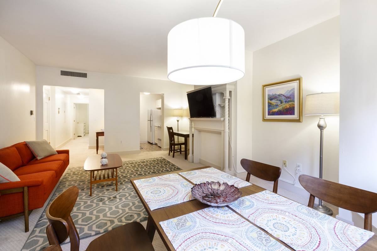 Apartment for rent at 387 Commonwealth Ave #B, Boston, MA 02115