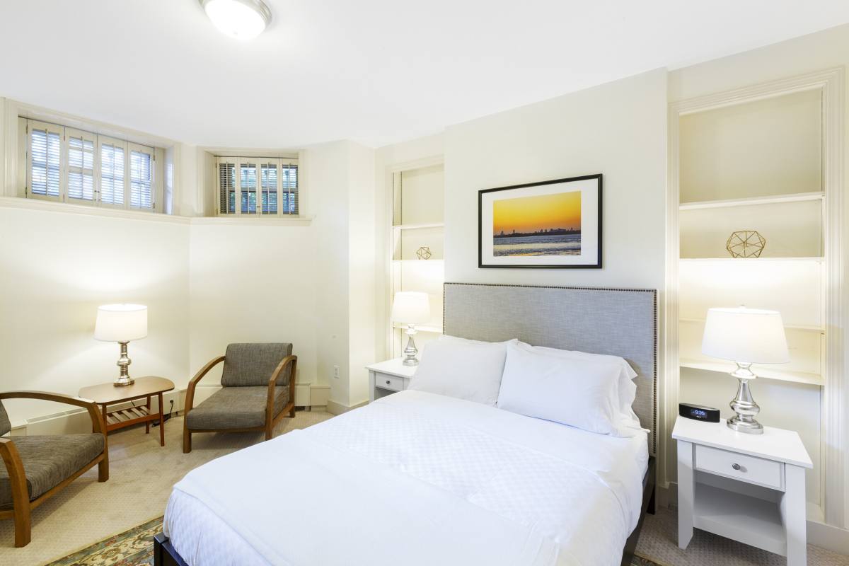 Apartment for rent at 387 Commonwealth Ave #B, Boston, MA 02115