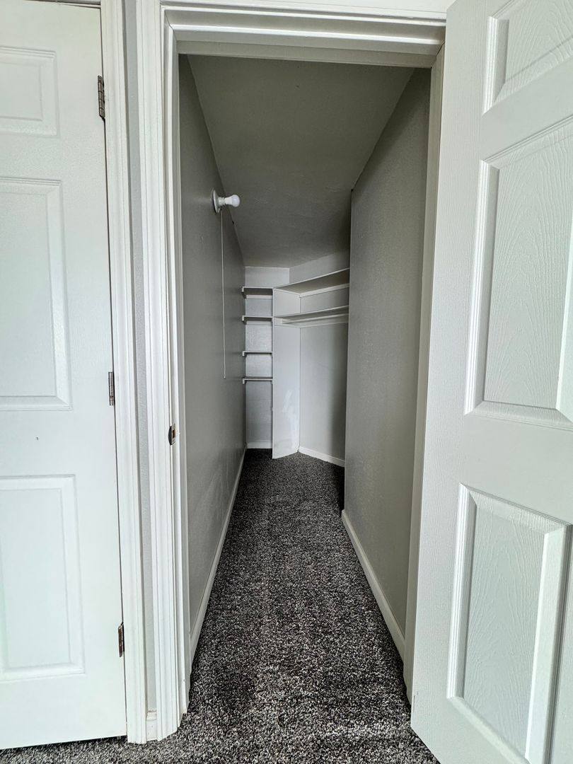 Apartment for rent at 848 Riverview Terrace, Dayton, OH 45402