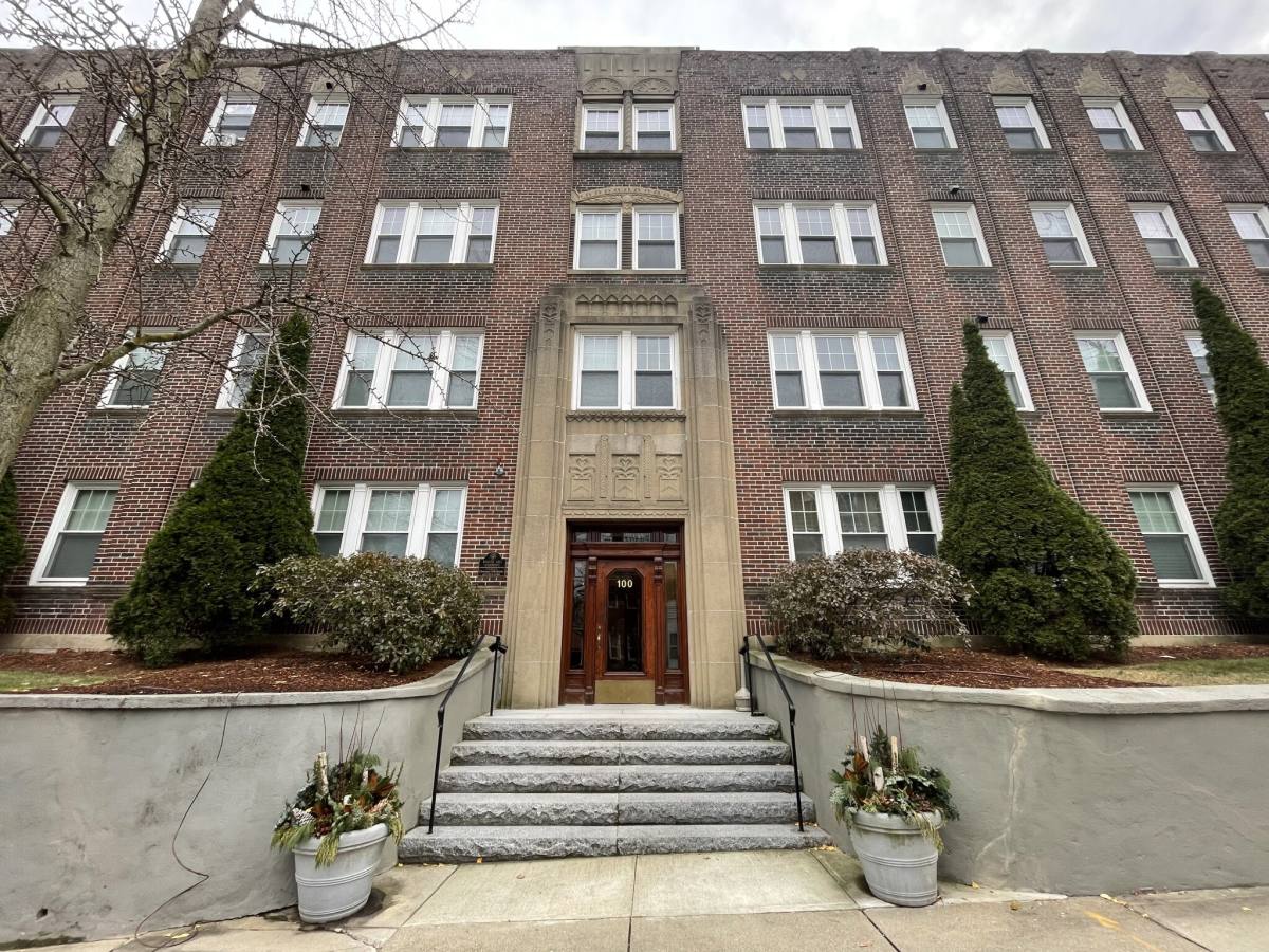 Apartment for rent at 100 Kilsyth Rd #15, Brighton, MA 02135
