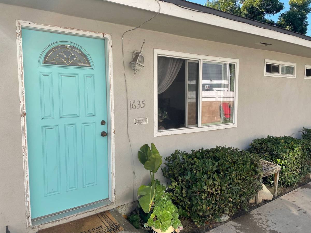 Apartment for rent at 1633-1639 Hornblend St, San Diego, CA 92109