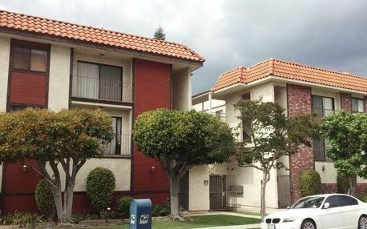 Apartment for rent at 1105 Melrose Ave, Glendale, CA 91202