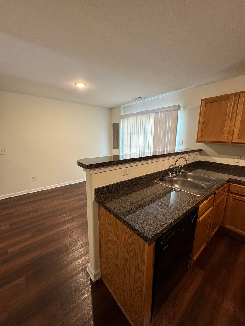 Townhouse for rent at 81 Bearing Circle, Port Wentworth, GA 31407