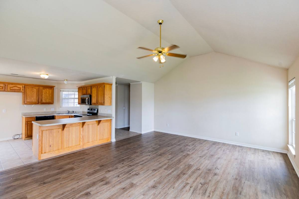 House for rent at 255 B Ravenwood, Siloam Springs, AR 72761