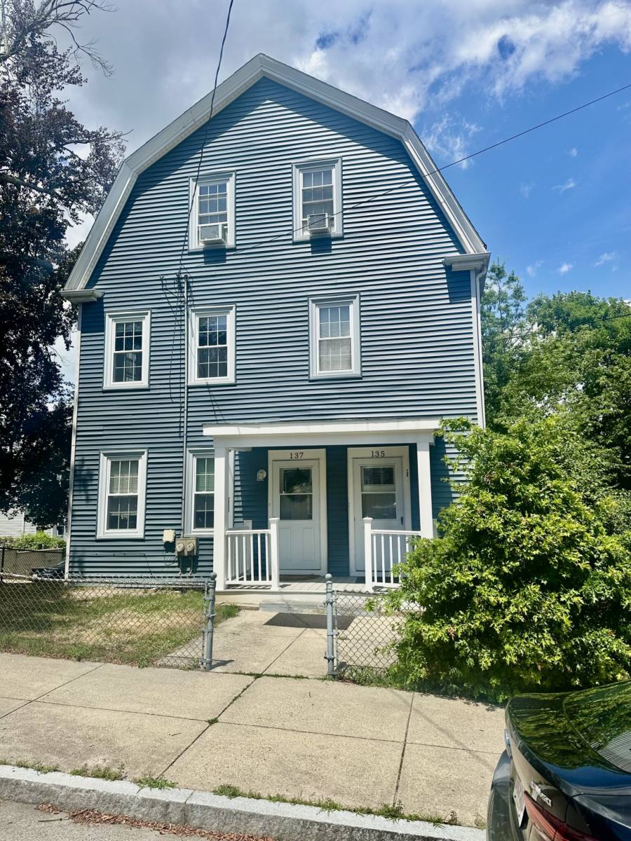 Apartment for rent at 135-137 Nonantum St #1, Brighton, MA 02135