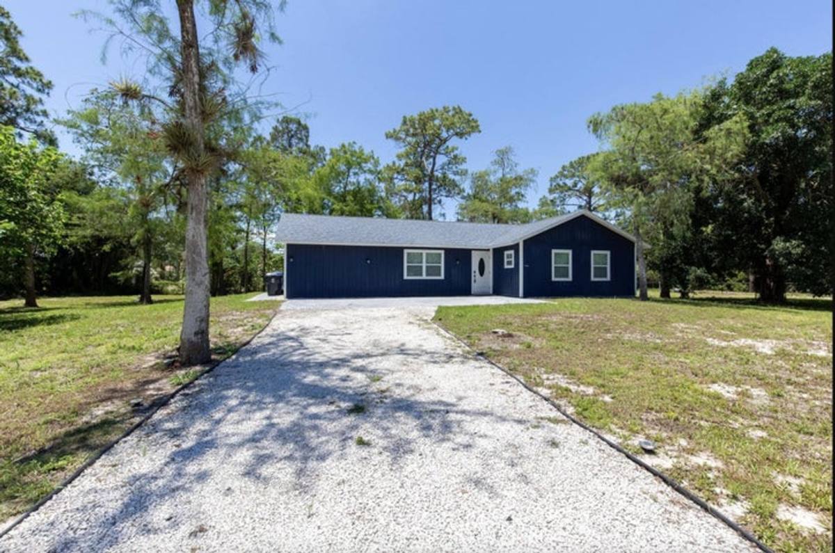 House for rent at 16932 W Aintree Dr, Loxahatchee, FL 33470