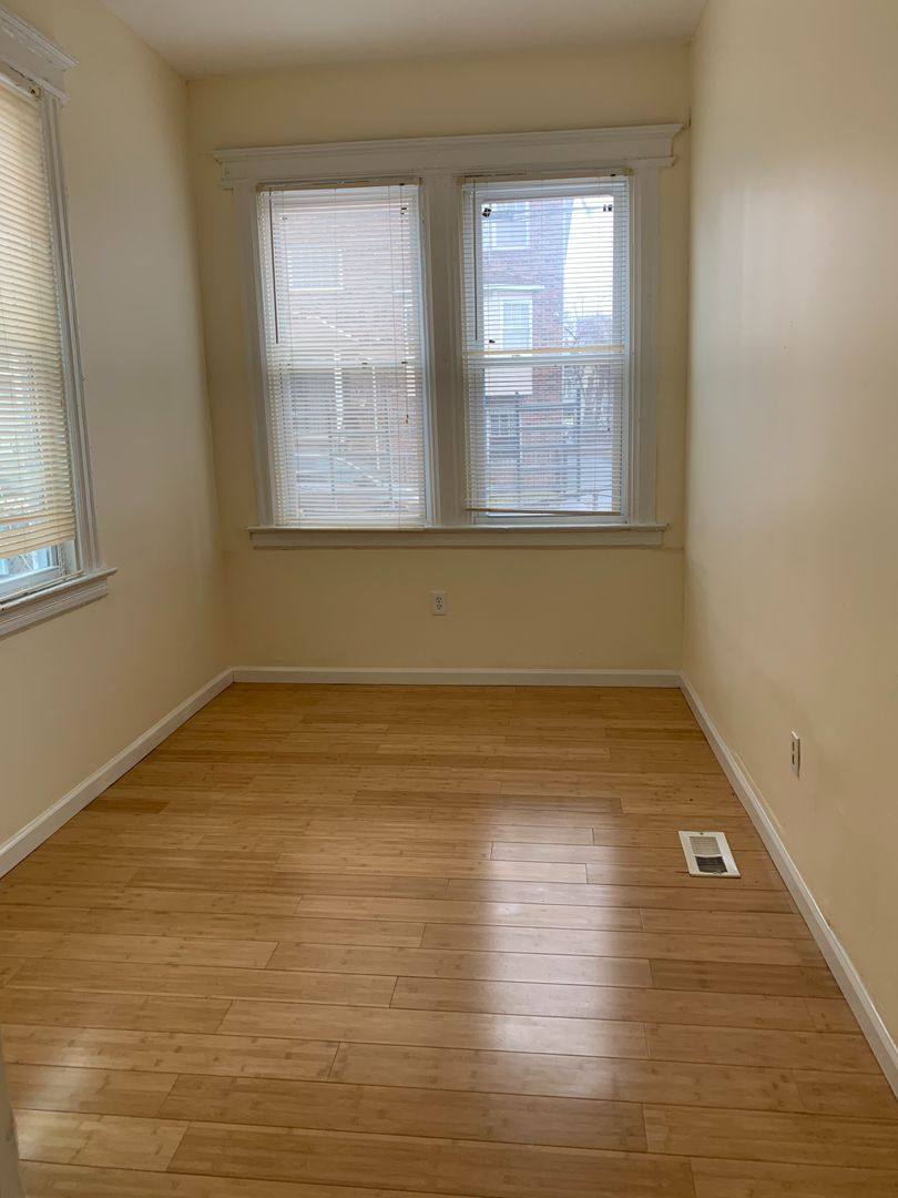 Apartment for rent at 14 Wainwright St, Newark, NJ 07112