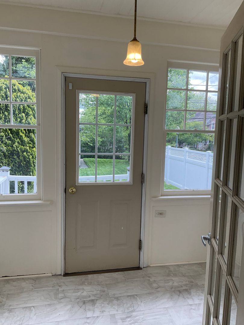House for rent at 229 Cocoa Ave, Hershey, PA 17033
