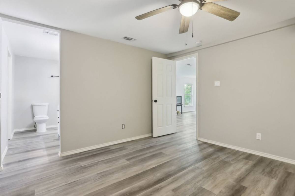 House for rent at 1360 Essex St, San Antonio, TX 78210
