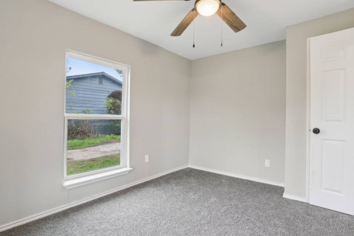 House for rent at 1360 Essex St, San Antonio, TX 78210
