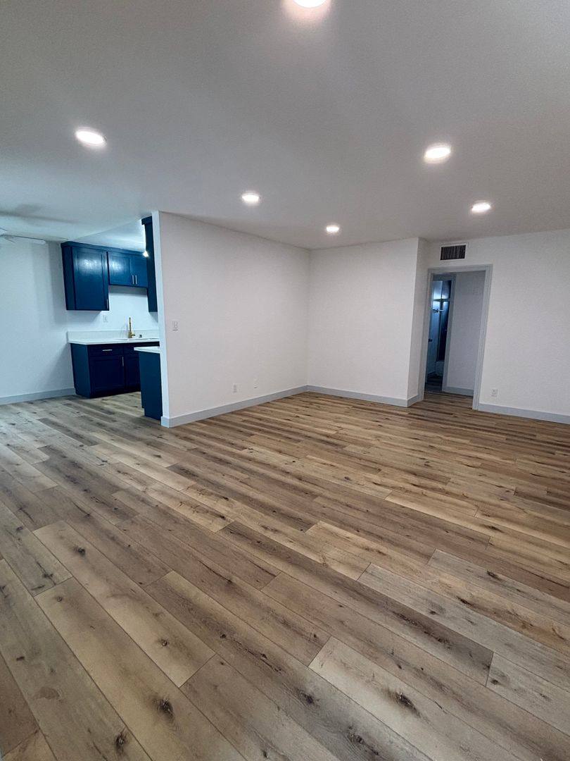 Apartment for rent at 630 Fir Ave, Inglewood, CA 90301