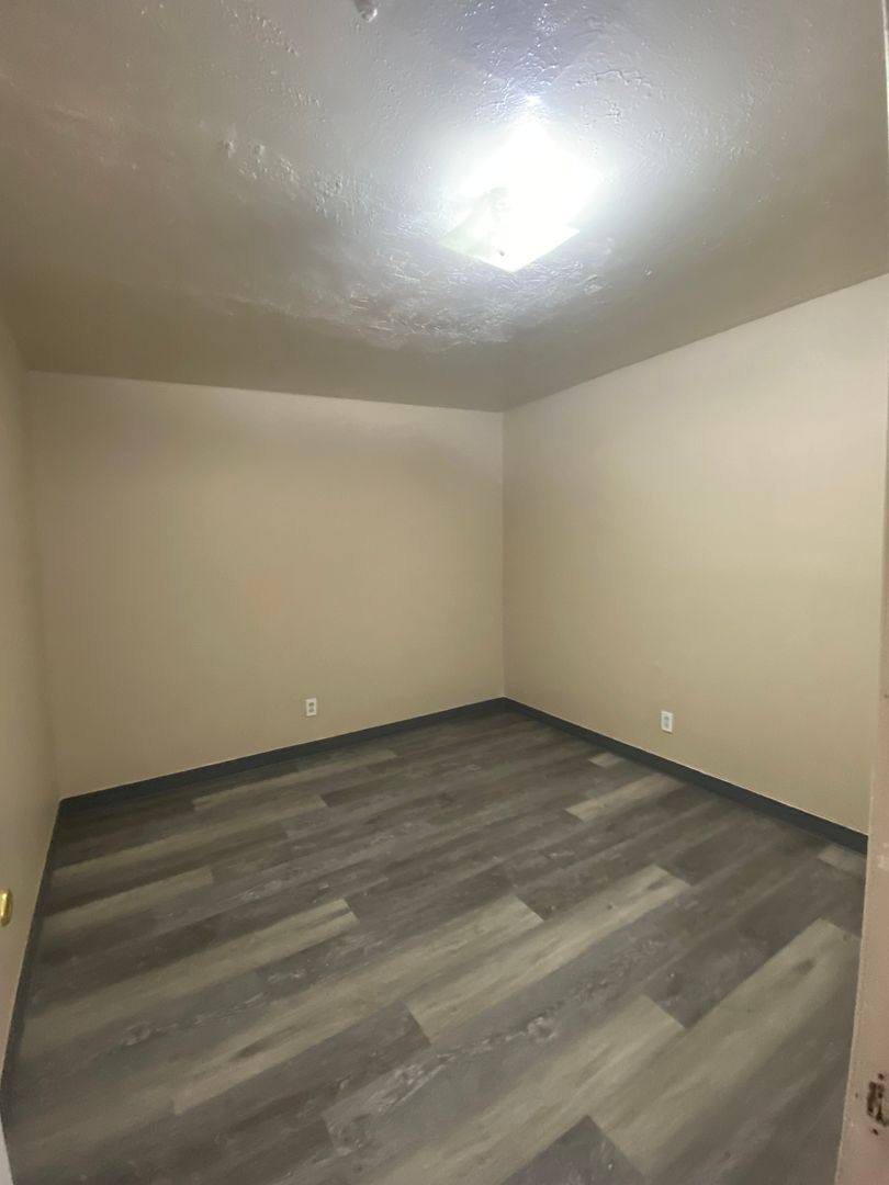 Apartment for rent at 510 N Wall Ave, Farmington, NM 87401