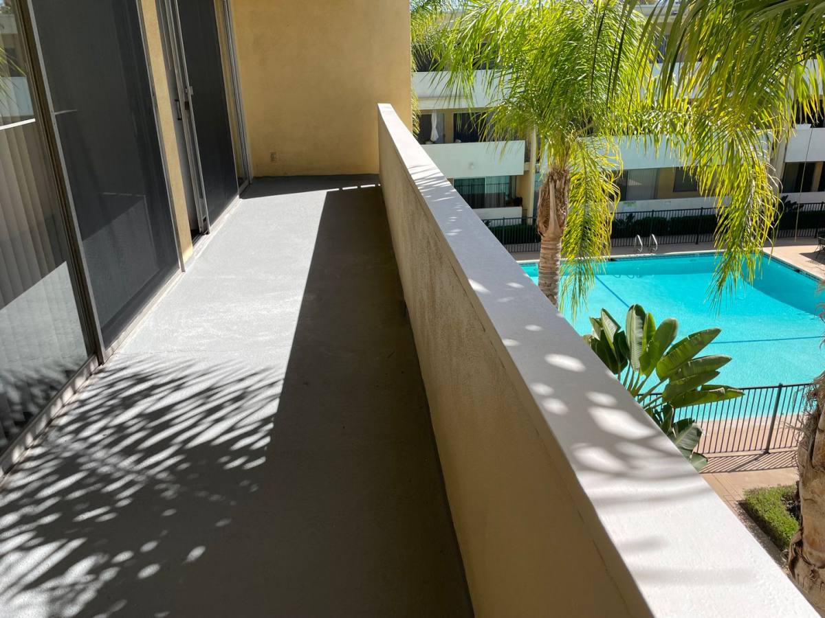Apartment for rent at 14400 Addison St, Sherman Oaks, CA 91423