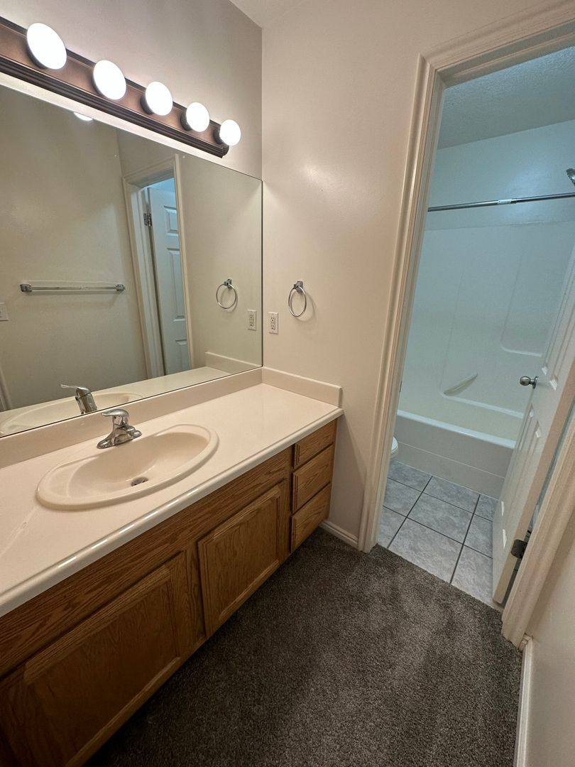 Townhouse for rent at 830 S 550 E, Clearfield, UT 84015