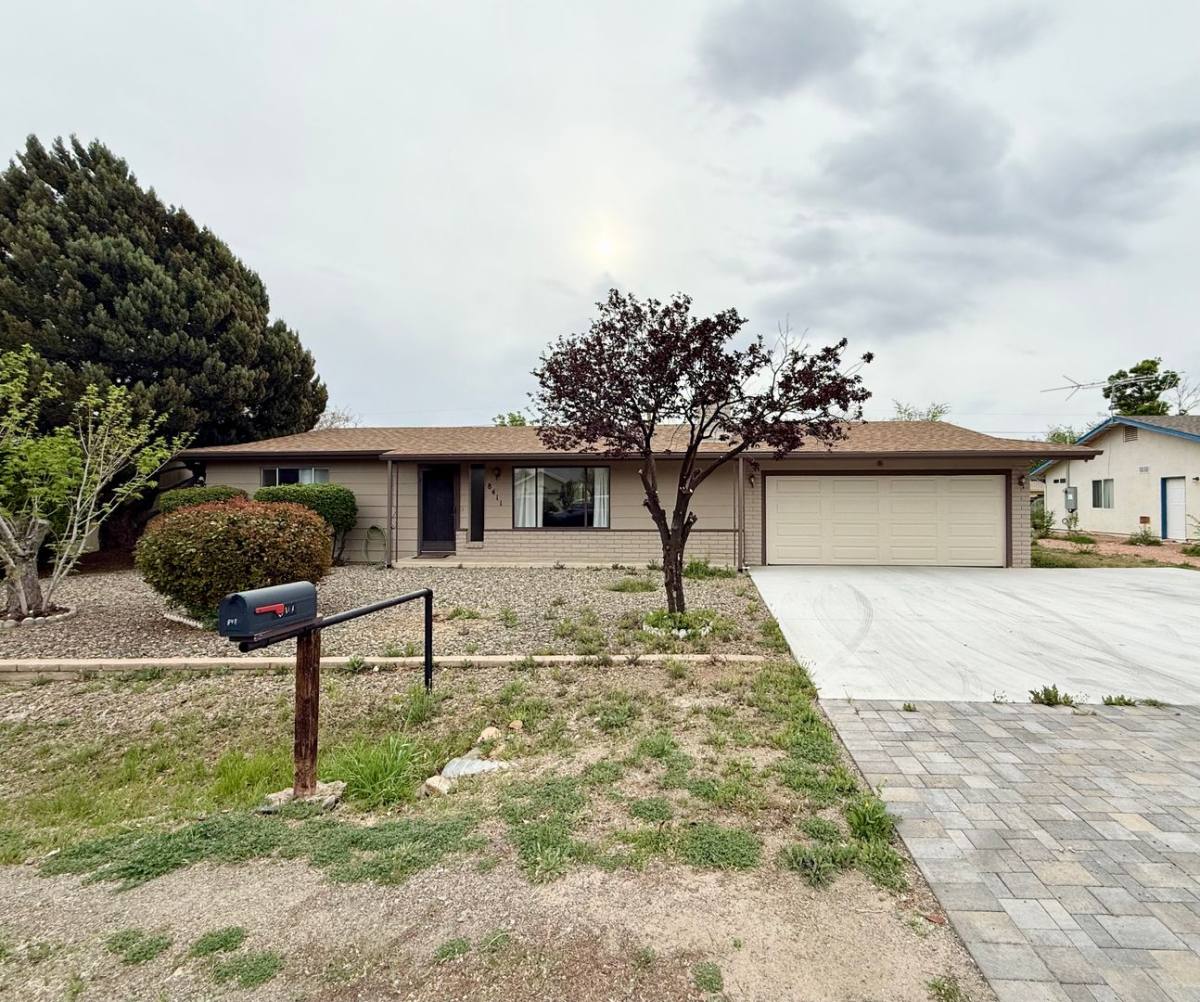 House for rent at 8411 E Sommer Dr, Prescott Valley, AZ 86314