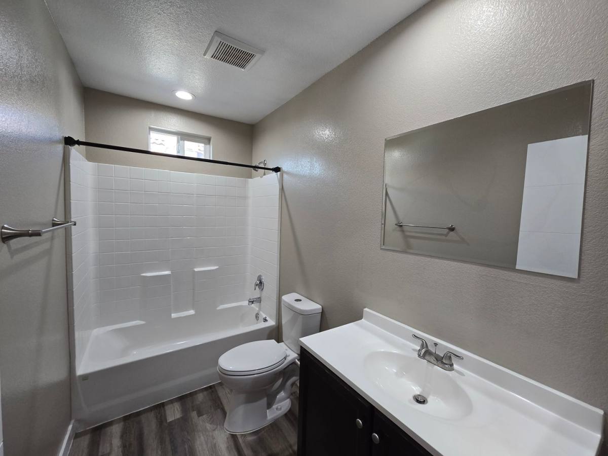 Apartment for rent at 3979 E Owens Ave, Las Vegas, NV 89110
