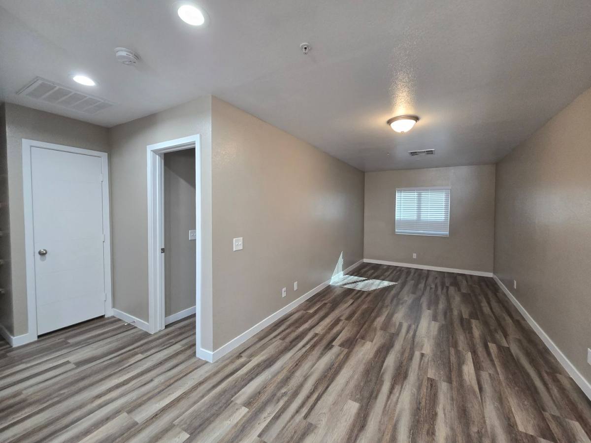 Apartment for rent at 3979 E Owens Ave, Las Vegas, NV 89110