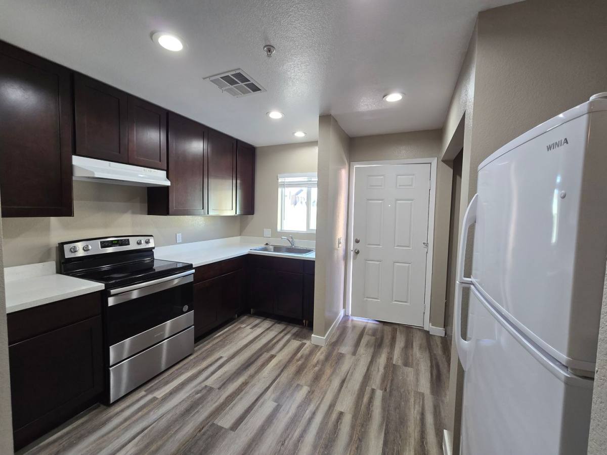 Apartment for rent at 3979 E Owens Ave, Las Vegas, NV 89110