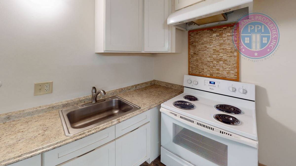 Apartment for rent at 525 SE 28th Ave, Portland, OR 97214