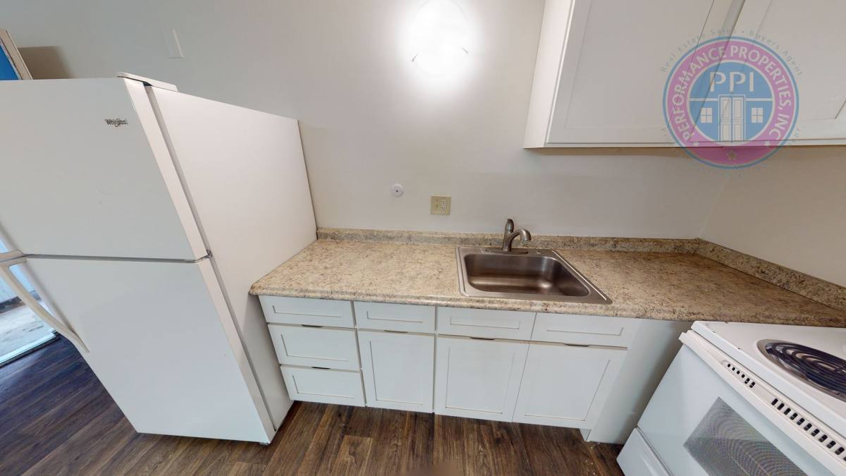 Apartment for rent at 525 SE 28th Ave, Portland, OR 97214