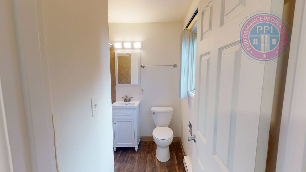 Apartment for rent at 525 SE 28th Ave, Portland, OR 97214