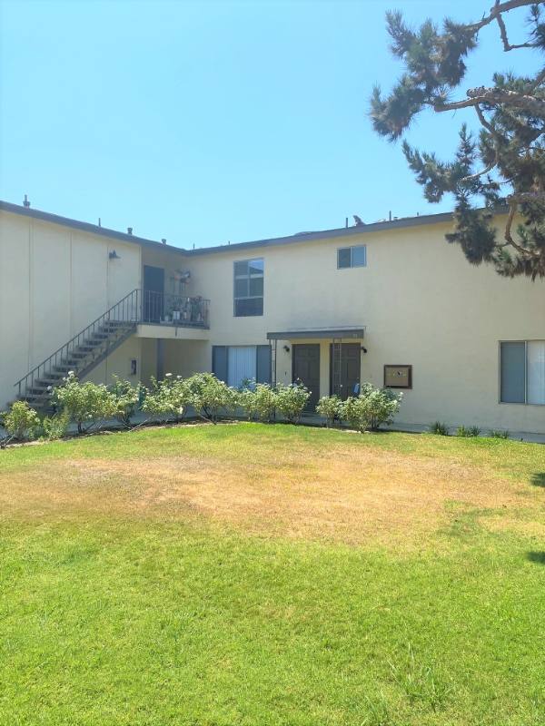 Apartment for rent at 973 Mission Dr #1, Costa Mesa, CA 92626