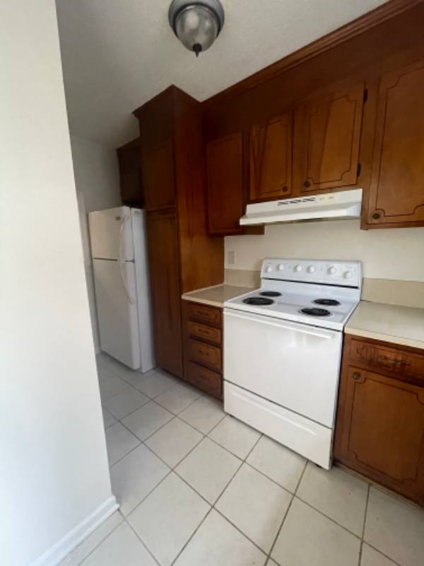 Condo for rent at 2000 Swaim Ridge Circle #D, Winston Salem, NC 27127