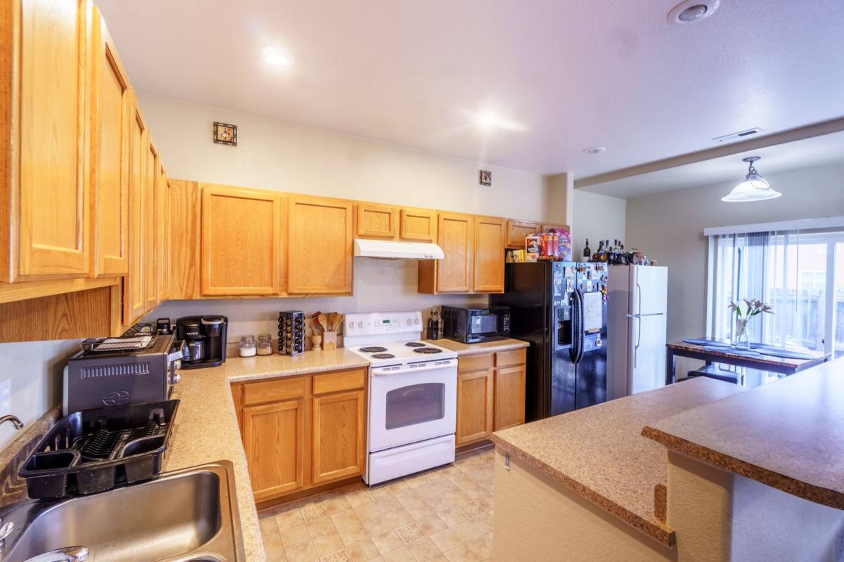 Townhouse for rent at 2494 Obsidian View, Colorado Springs, CO 80951