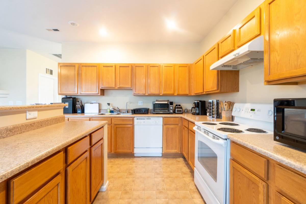 Townhouse for rent at 2494 Obsidian View, Colorado Springs, CO 80951