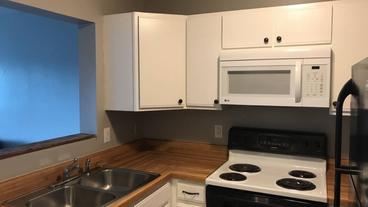 Condo for rent at 1380J Hunters Rd, Harrisonburg, VA 22801