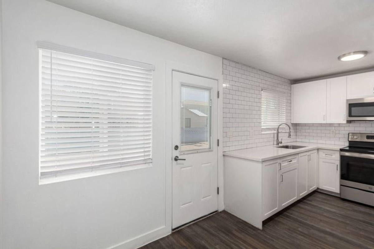 Apartment for rent at 3426 N 38th St, Phoenix, AZ 85018