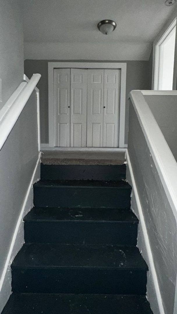 Apartment for rent at 976-978 Paxton, Cleveland, OH 44108