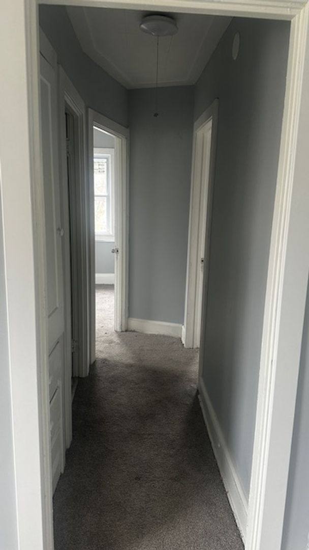 Apartment for rent at 976-978 Paxton, Cleveland, OH 44108