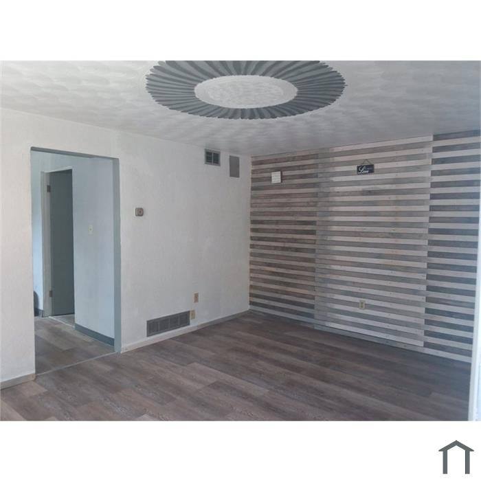 Apartment for rent at 17 Pittsburgh #1, Pittsburgh, PA 15211
