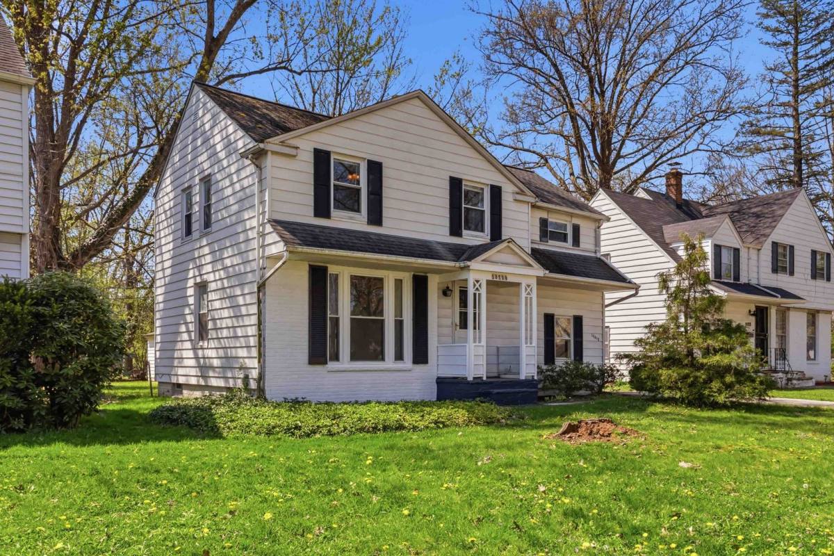 House for rent at 19714 Shakerwood Rd, Beachwood, OH 44122