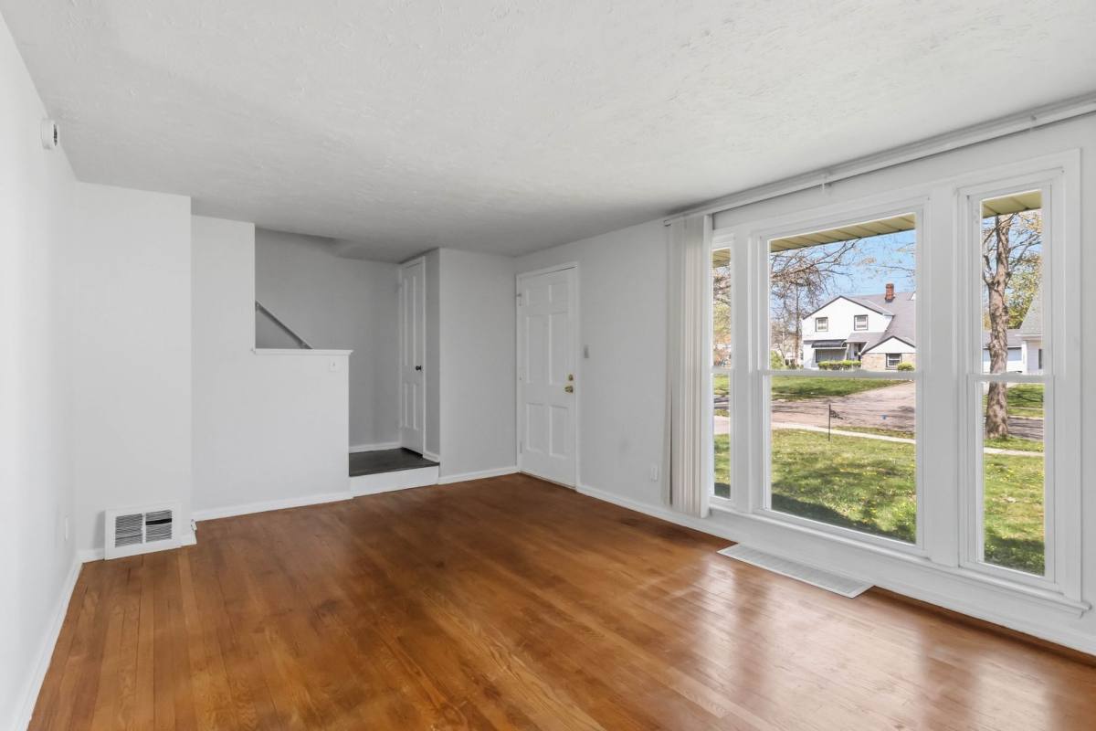 House for rent at 19714 Shakerwood Rd, Beachwood, OH 44122
