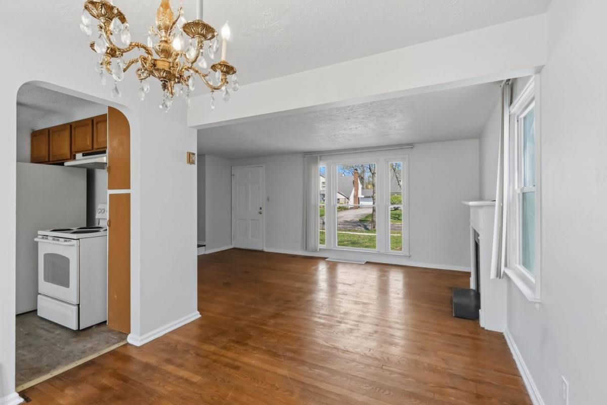 House for rent at 19714 Shakerwood Rd, Beachwood, OH 44122