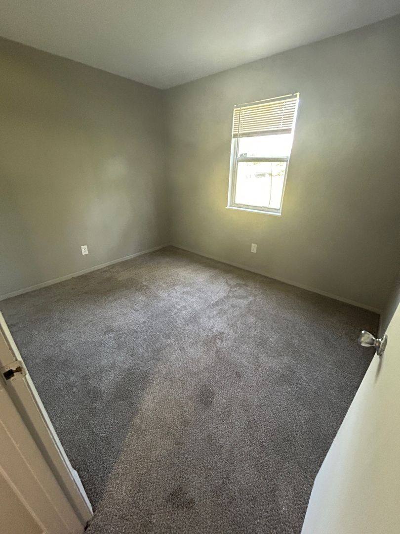 Apartment for rent at 4017 Mississippi, East Saint Louis, IL 62206